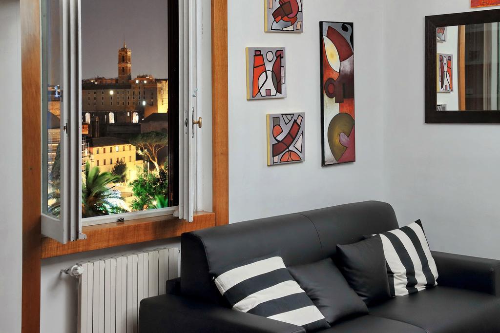 Fori Imperiali Apartment Roma Eksteriør bilde